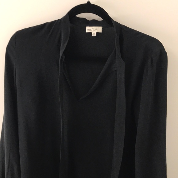 Black 100% silk Wilfred Blouse - Picture 5 of 6